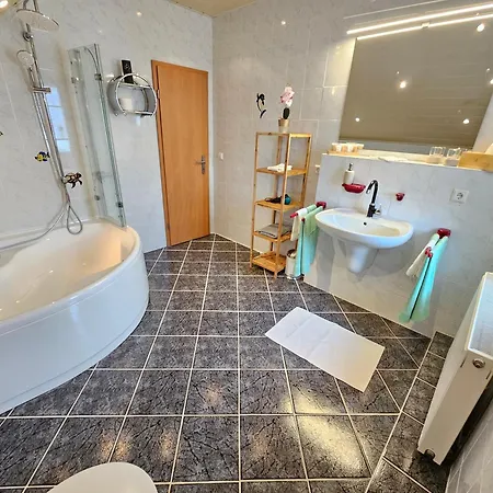 Haus Herdi-schoen 公寓 *